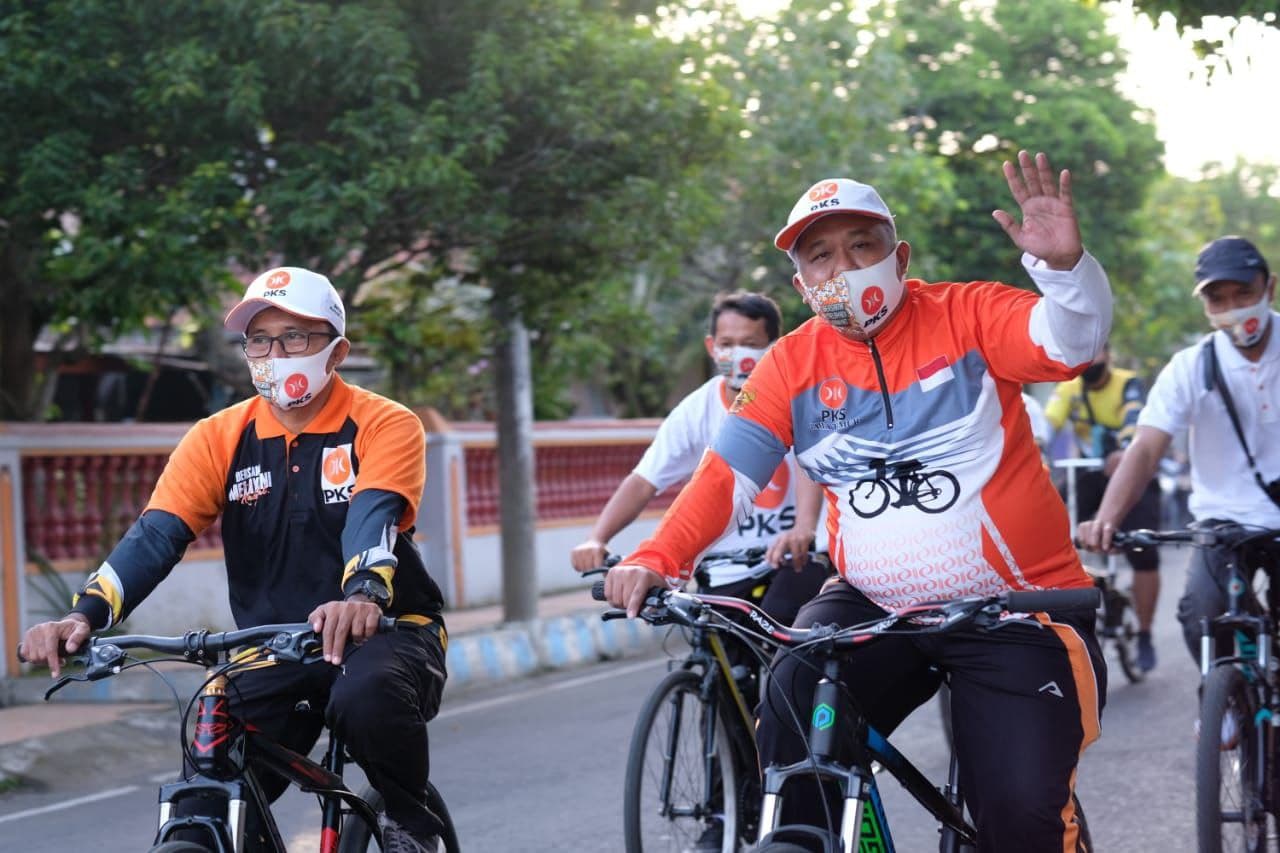 Gowes di Bangkalan, Irwan Titip Pesan Agar Pengurus PKS Sering Sowan Kiai