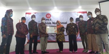Kunjungi Pengusaha Tongkosan Bangkalan, PKS Usulkan Tongkosan Jadi Warisan Budaya