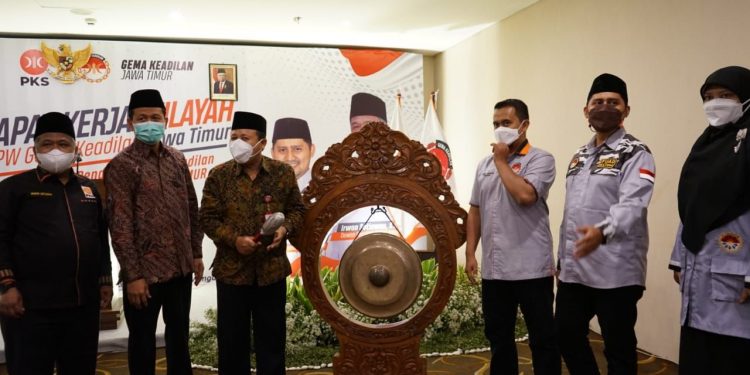 Rakerwil Gema Keadilan Jatim Ajak Generasi Muda Perjuangkan NKRI Melalui Parlemen dari PKS