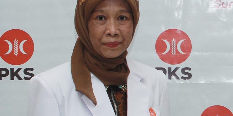 Dewan Pakar PKS Jatim Sirikit Syah Wafat, Pengurus dan Anggota Diminta Meneladani Ketangguhannya