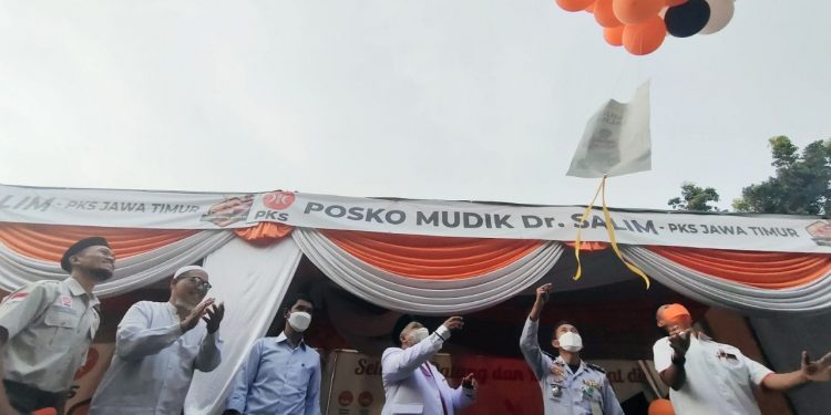 PKS Jatim Launching 13 Posko Mudik Dr Salim, Buka 24 Jam, Siapkan Layanan Pijat Gratis hingga Dokter Jaga