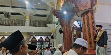 Beri Tausiyah di Masjid Agung Bangkalan Madura, Presiden PKS Mengajak Bersama Rawat NKRI, Hindari Perpecahan