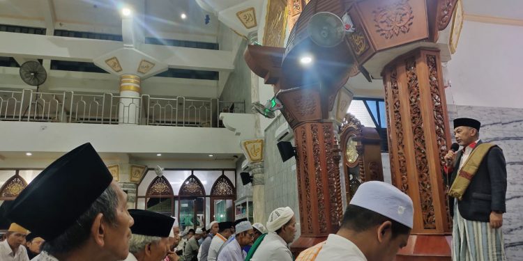 Beri Tausiyah di Masjid Agung Bangkalan Madura, Presiden PKS Mengajak Bersama Rawat NKRI, Hindari Perpecahan