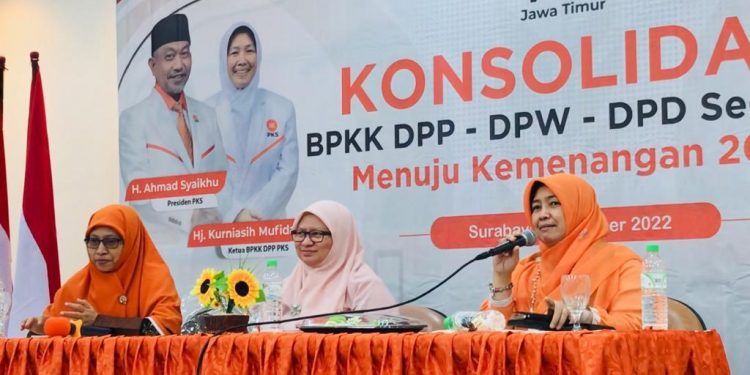 Konsolidasi Bidang Perempuan PKS se Jatim: Siap Layani Rakyat, Siap Menangkan 2024