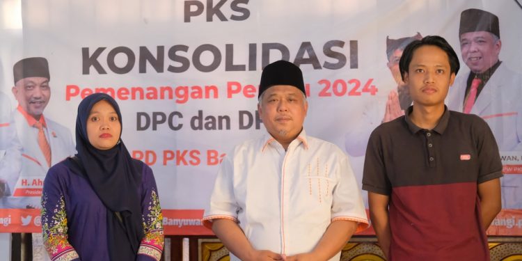 Apresiasi Pengurus DPRa Peternak Bebek, Ketua PKS Jatim: Semangat Pantang Menyerah dari Milenial dan Emak-emak Ini Patut Dikloning