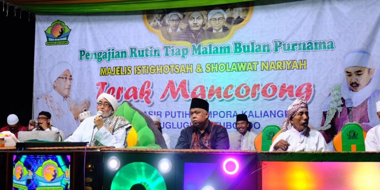 Kang Irwan Hadir di Majelis Istighotsah dan Sholawat Terak Mancorong Situbondo, Habib Ali Doakan yang Hadir Dapat Pertolongan Allah