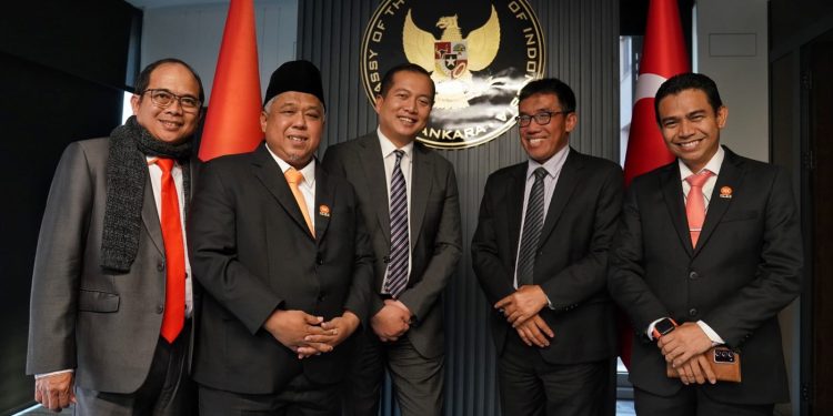 Ikuti Pelatihan Kepemimpinan Internasional dan Kunjungi Kedubes RI di Turki, Ketua DPW PKS Jatim: Meningkatkan Wawasan Kepemimpinan dan Spirit untuk Menang