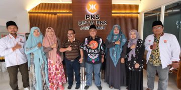 Relawan Anies Baswedan Kunjungi Kantor PKS Jatim: Terima Kasih PKS