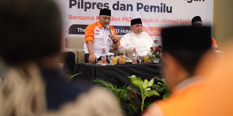 Presiden PKS Kunjungi 8 Kabupaten di Jatim dalam 3 Hari: Tanda-tanda Kemenangan Terlihat