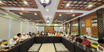 Bertemu Kiai dan Habaib di Madiun, Presiden PKS Juga Kunjungi Ponpes Al Fatah Temboro Magetan dan Hadiri Haul KH Bisri Syansuri Jombang