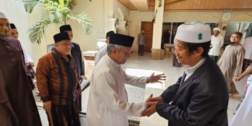 Ahmad Syaikhu Kunjungi Ponpes Al Fatah Temboro Magetan, Gus Ubaid Berharap PKS Jadi Matahari untuk Indonesia