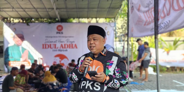Peringati Idul Adha 1445 H, PKS Jatim Bagikan 200 Ribu Paket Daging, Kang Irwan: Semangat Terus Layani Masyarakat Jawa Timur