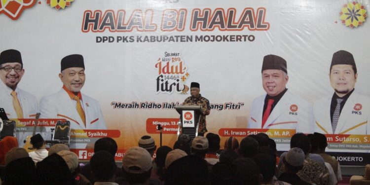 Hadiri Halal Bihalal dan Milad ke-23 PKS Kabupaten Mojokerto, Ketua DPW PKS Jatim: PKS Harus Semakin Kokoh Melayani dan Konsisten Mengabdi