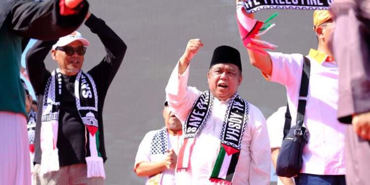 Hadiri Aksi PKS Untuk Gaza Bersama Ratusan Anggota PKS Jatim, Irwan: Apresiasi Dukungan Gubernur dan Ajak Warga Jatim Bela Palestina