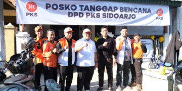 Relawan PKS Turun Langsung Evakuasi Korban Runtuhan Ponpes Al Khoziny, Sekjen PKS Beri Apresiasi