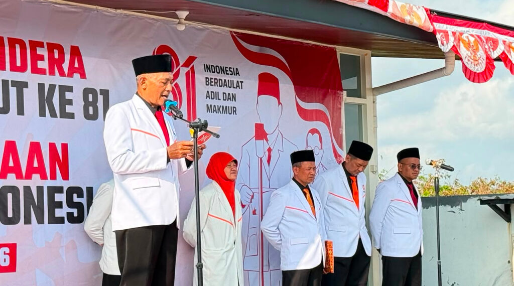 Upacara HUT RI di PKS Jatim, Bagus Tegaskan Setia kepada Pancasila dan Konstitusi