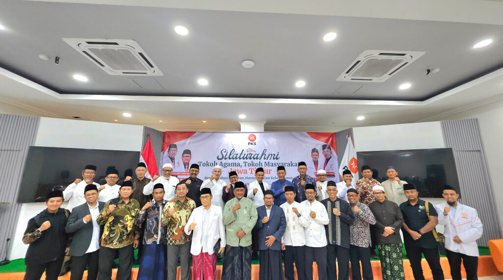Perkuat Silaturahmi, PKS Jatim Minta Nasihat Para Kiai dan Tokoh Masyarakat