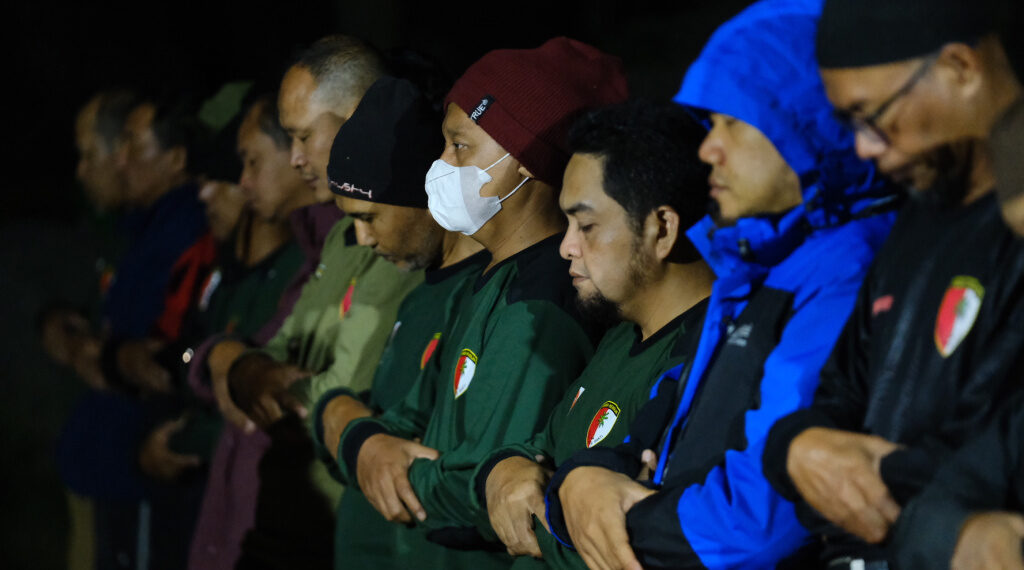 Sujud Panjang di Malam Kembara, Bekal Spiritual Kader PKS Jatim Layani Rakyat